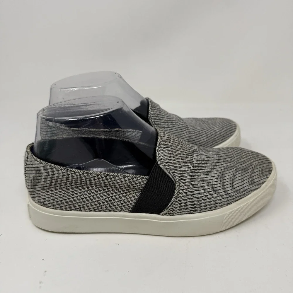 Vince Blair Platform Leather Black Textured Slip-On Women's‎ Sneakers Size 6